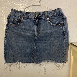 Wild fable high rise denim skirt Size 6